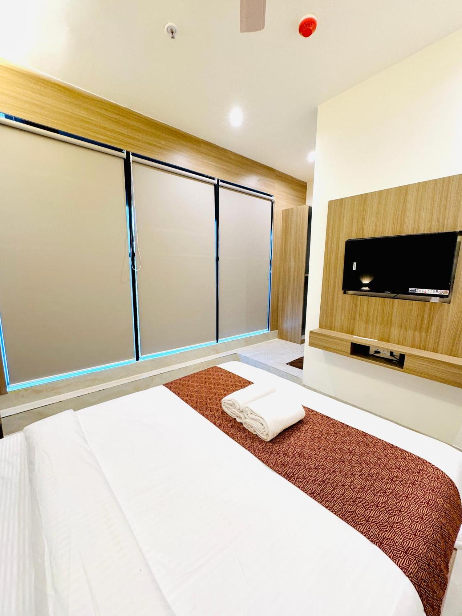 Hotel Bellamont Βομβάη Εξωτερικό φωτογραφία