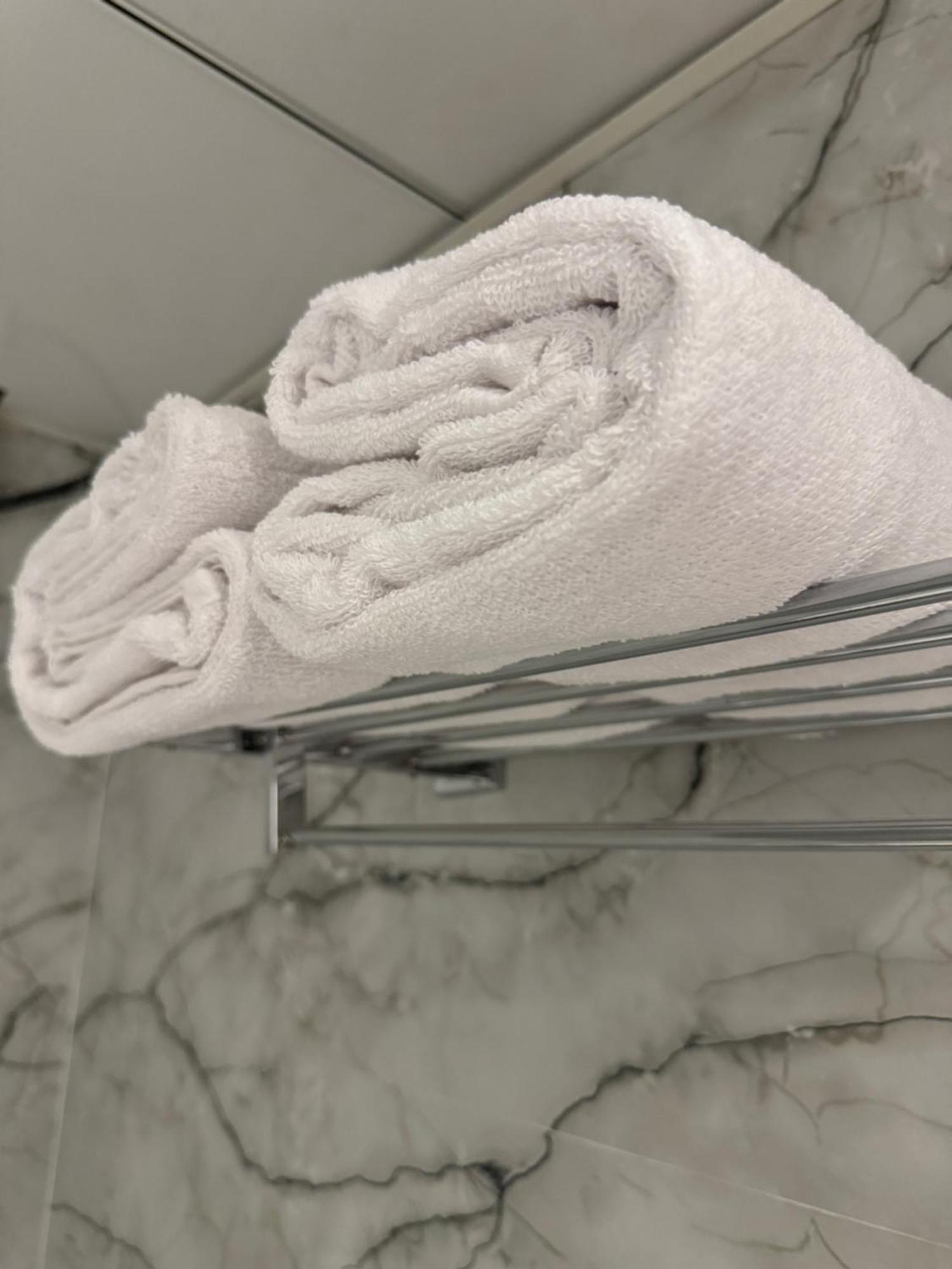Hotel Bellamont Βομβάη Εξωτερικό φωτογραφία