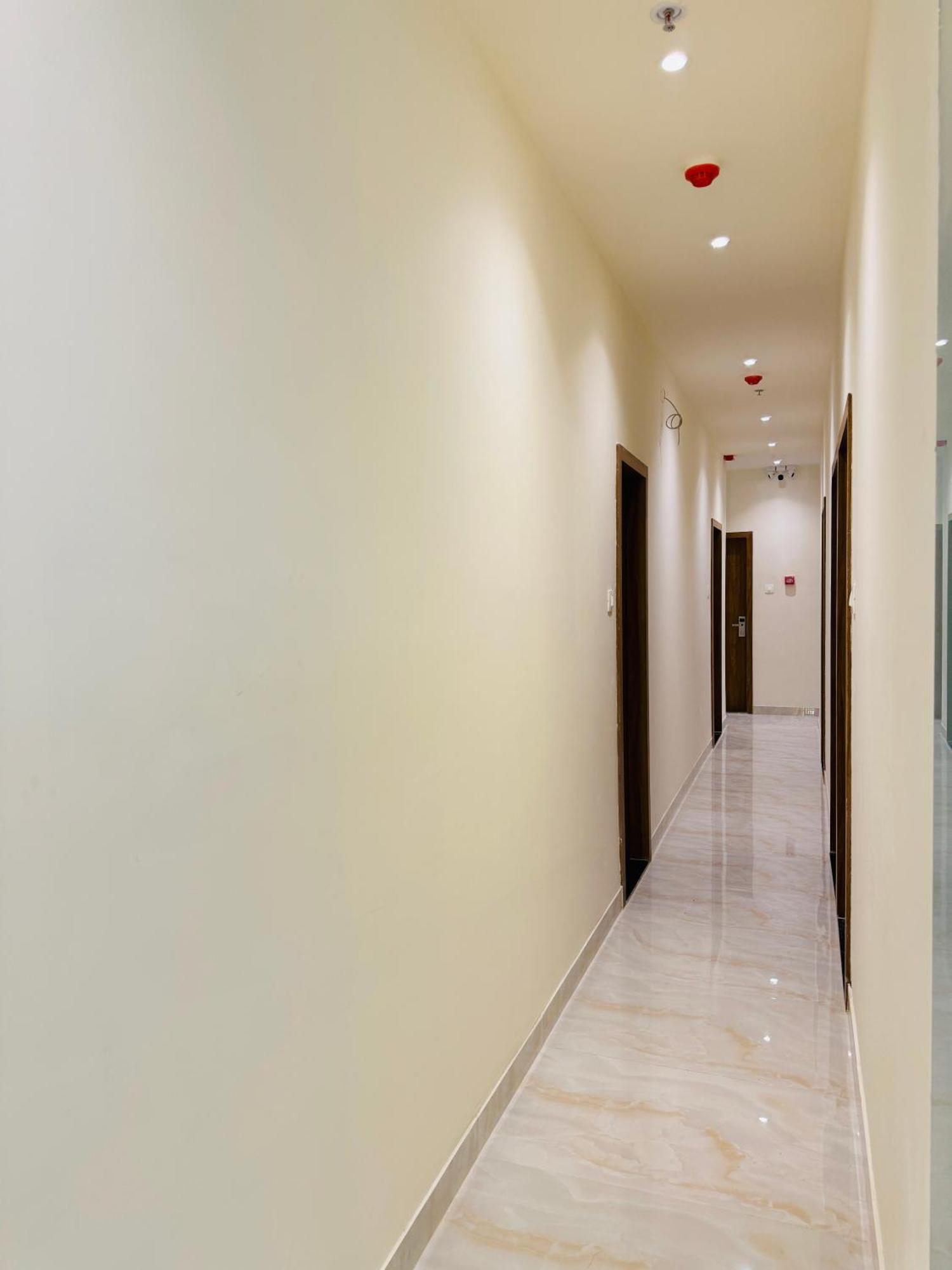Hotel Bellamont Βομβάη Εξωτερικό φωτογραφία