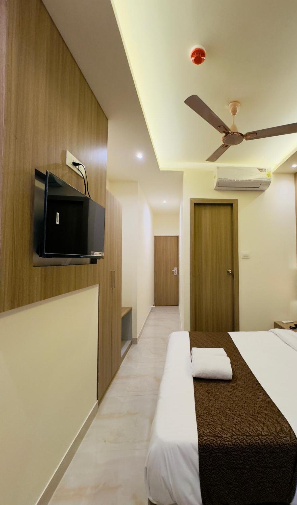Hotel Bellamont Βομβάη Εξωτερικό φωτογραφία