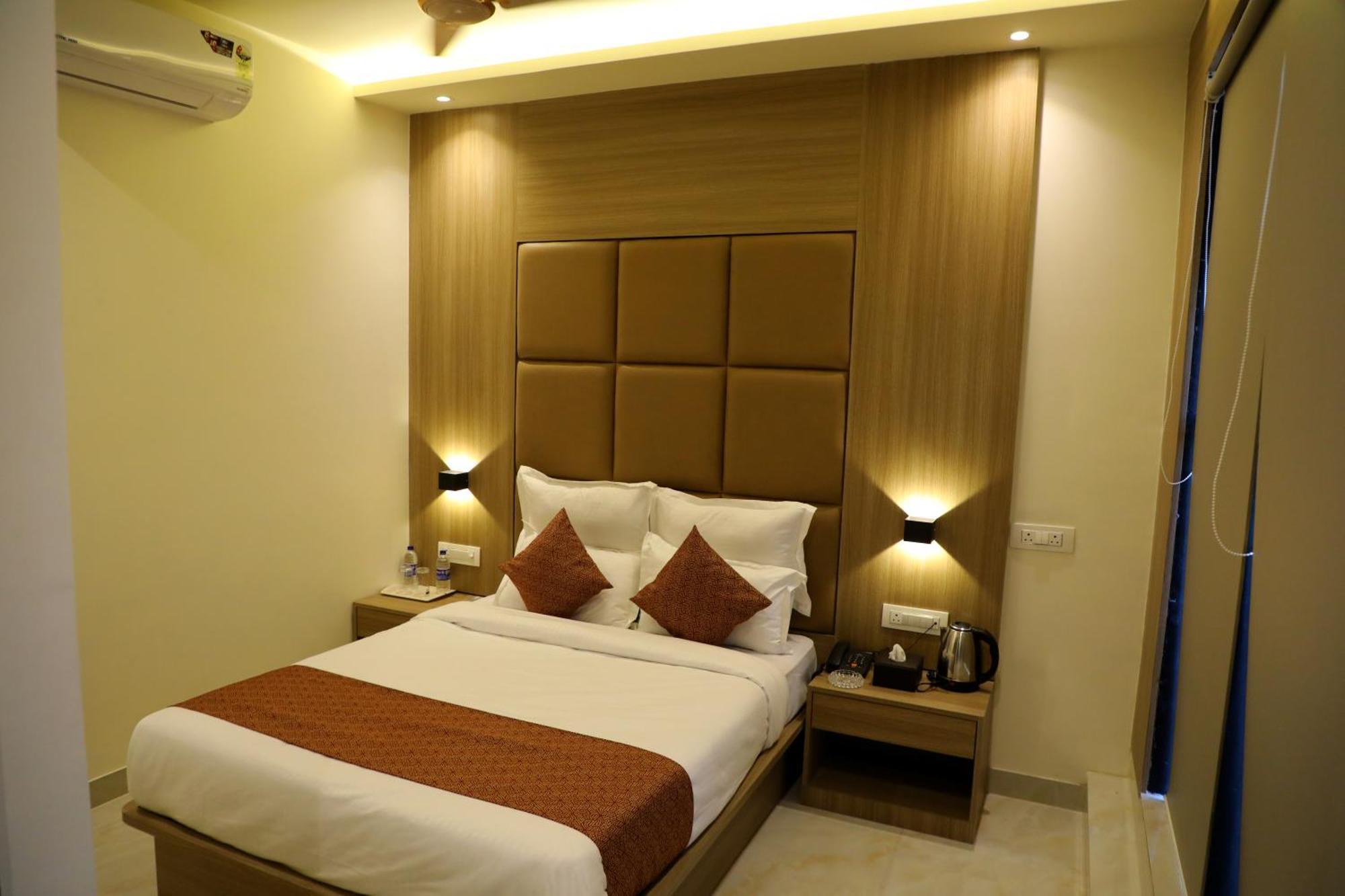 Hotel Bellamont Βομβάη Εξωτερικό φωτογραφία