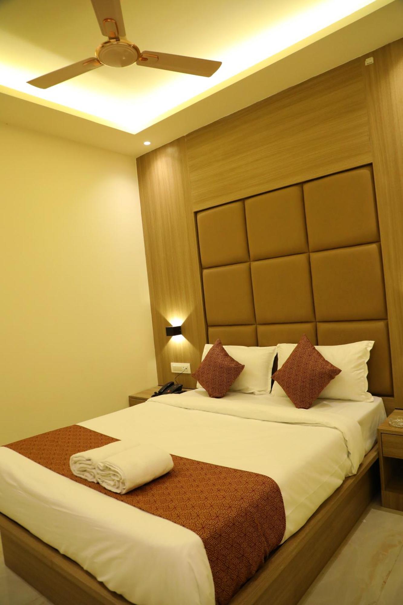 Hotel Bellamont Βομβάη Εξωτερικό φωτογραφία